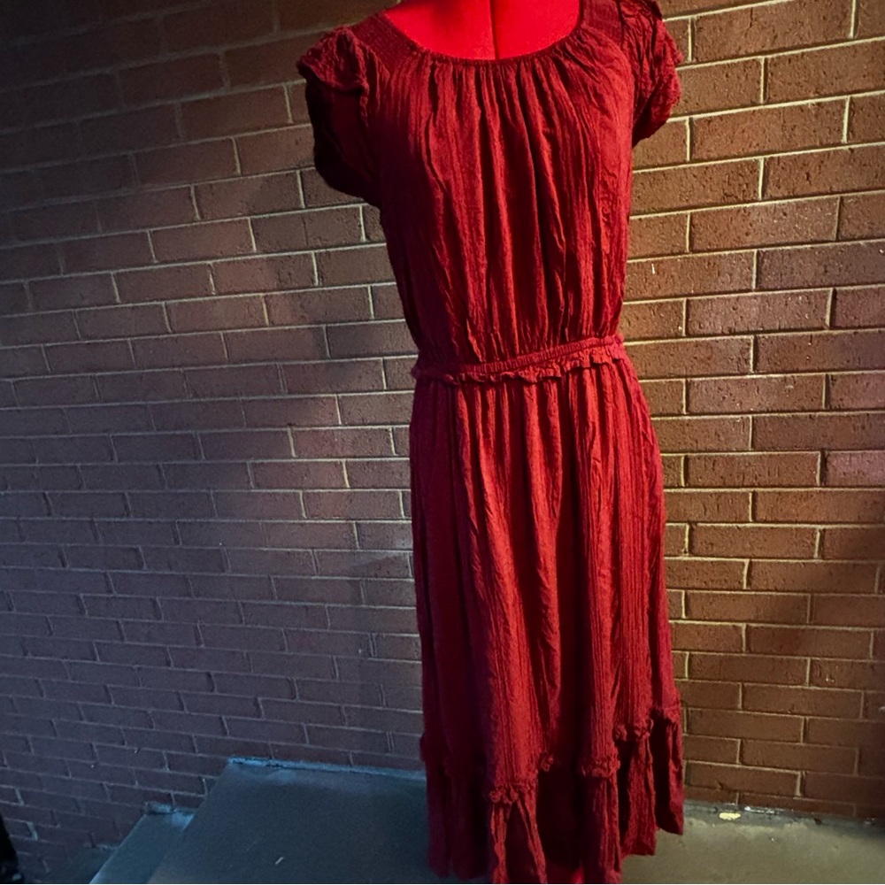 Woman’s Medium Universal Thread Beet Red Dress